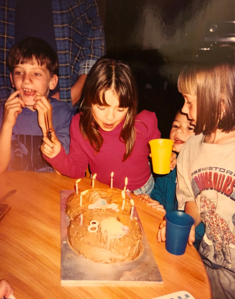 64A7DA94-5826-4141-96E1-AFD0DA19D24E