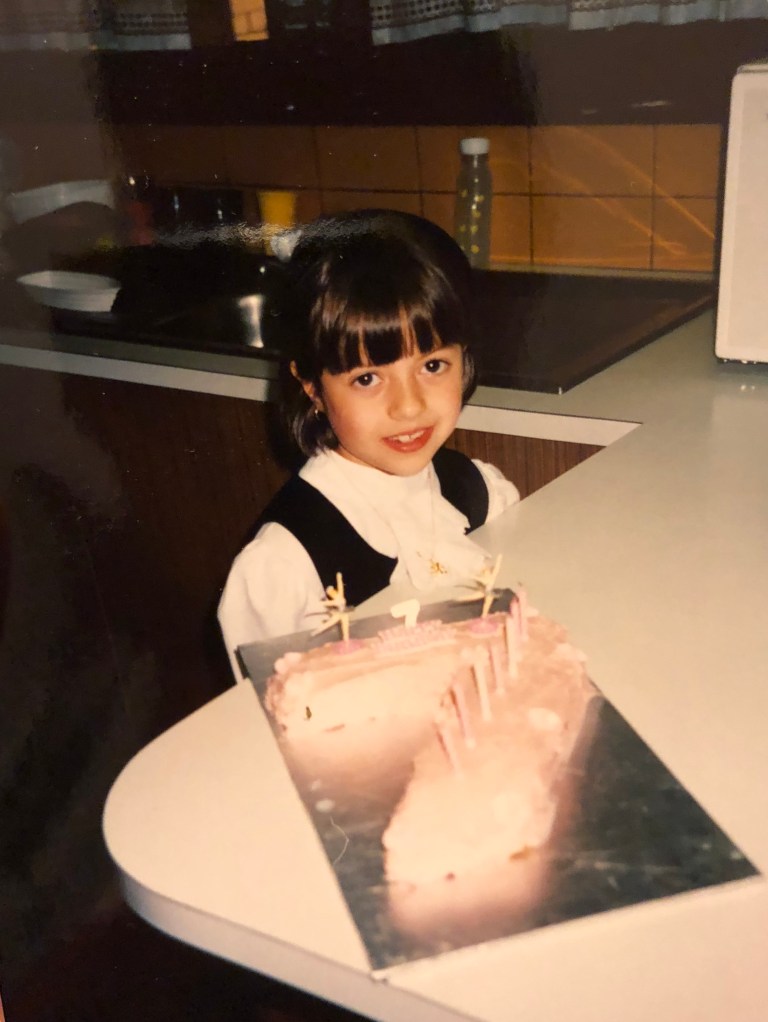 93EEEADD-6B24-46F7-A92D-FC64088A3C78